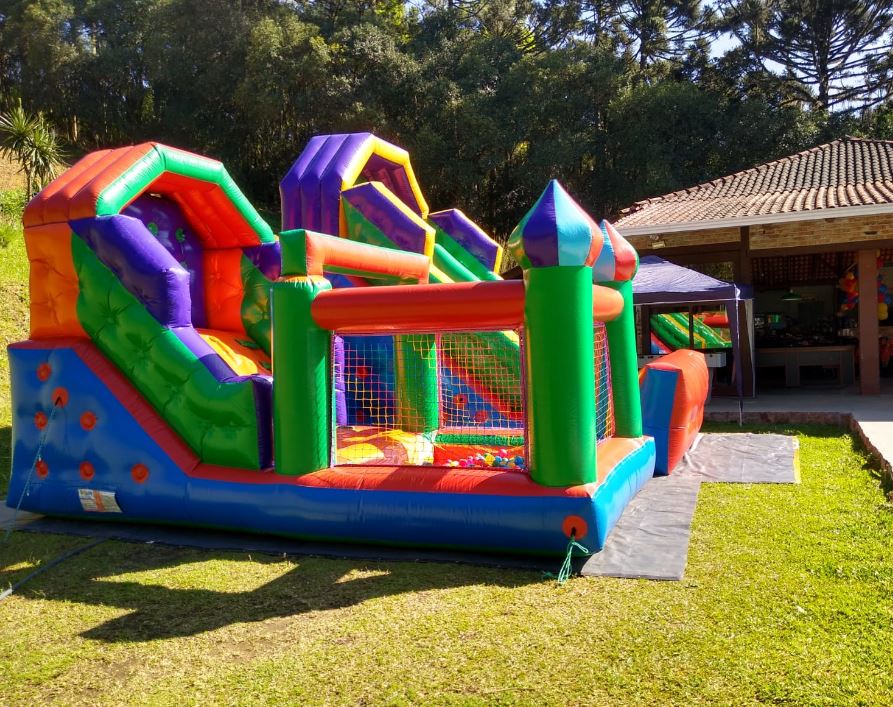 Tobogã casinha